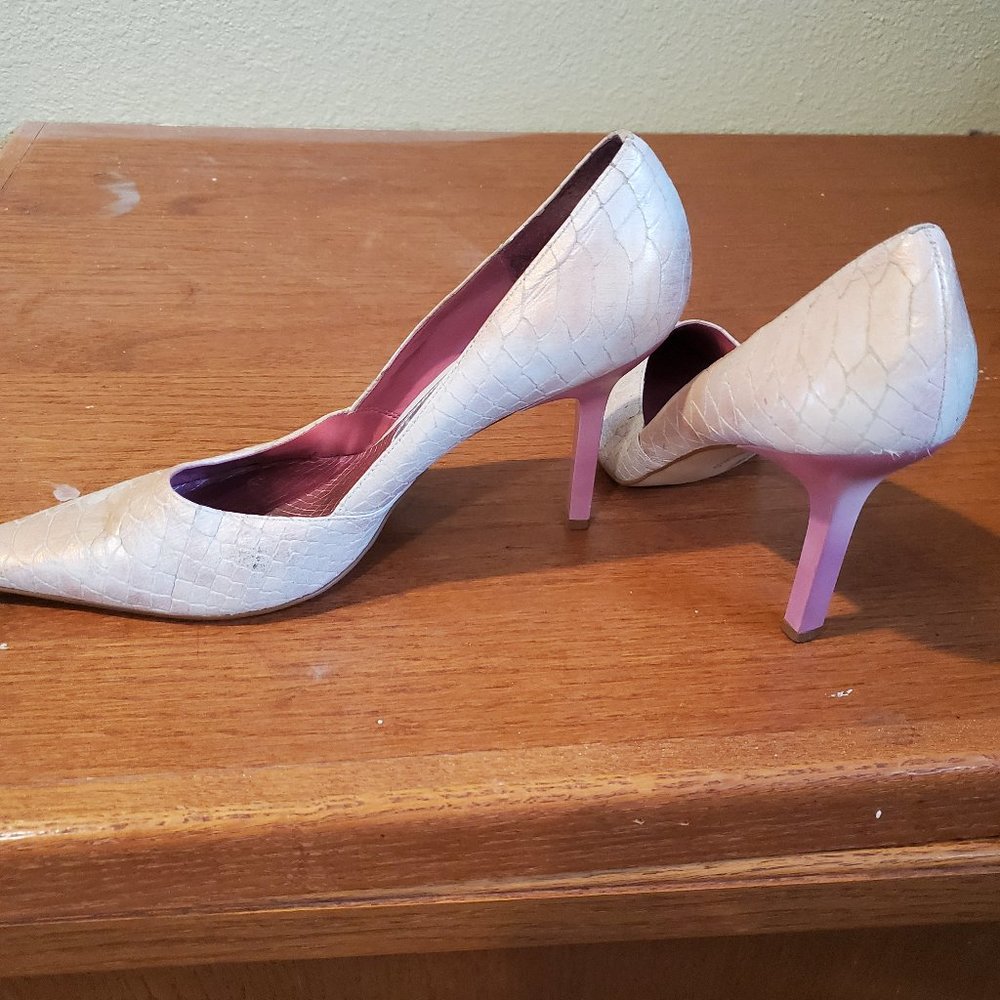 Pink heels